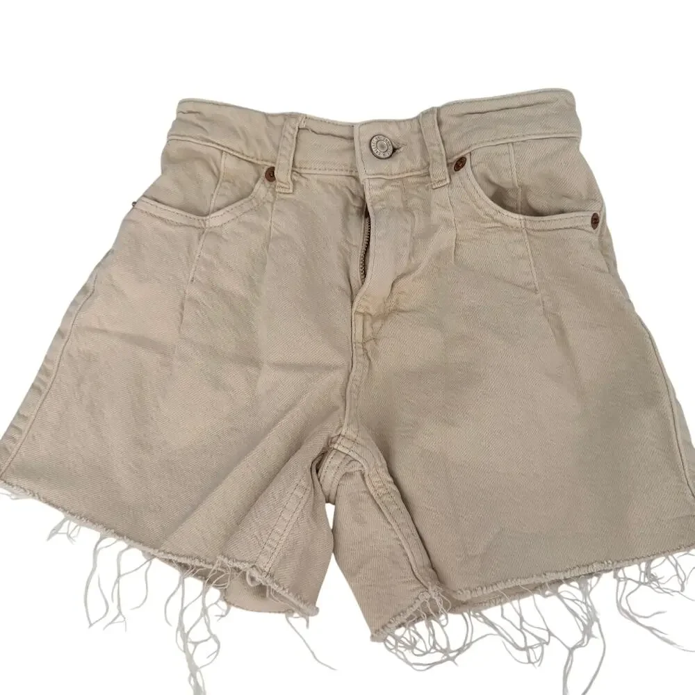 Zara Girls Pleated Denim Shorts - Distressed Raw Hem size 9